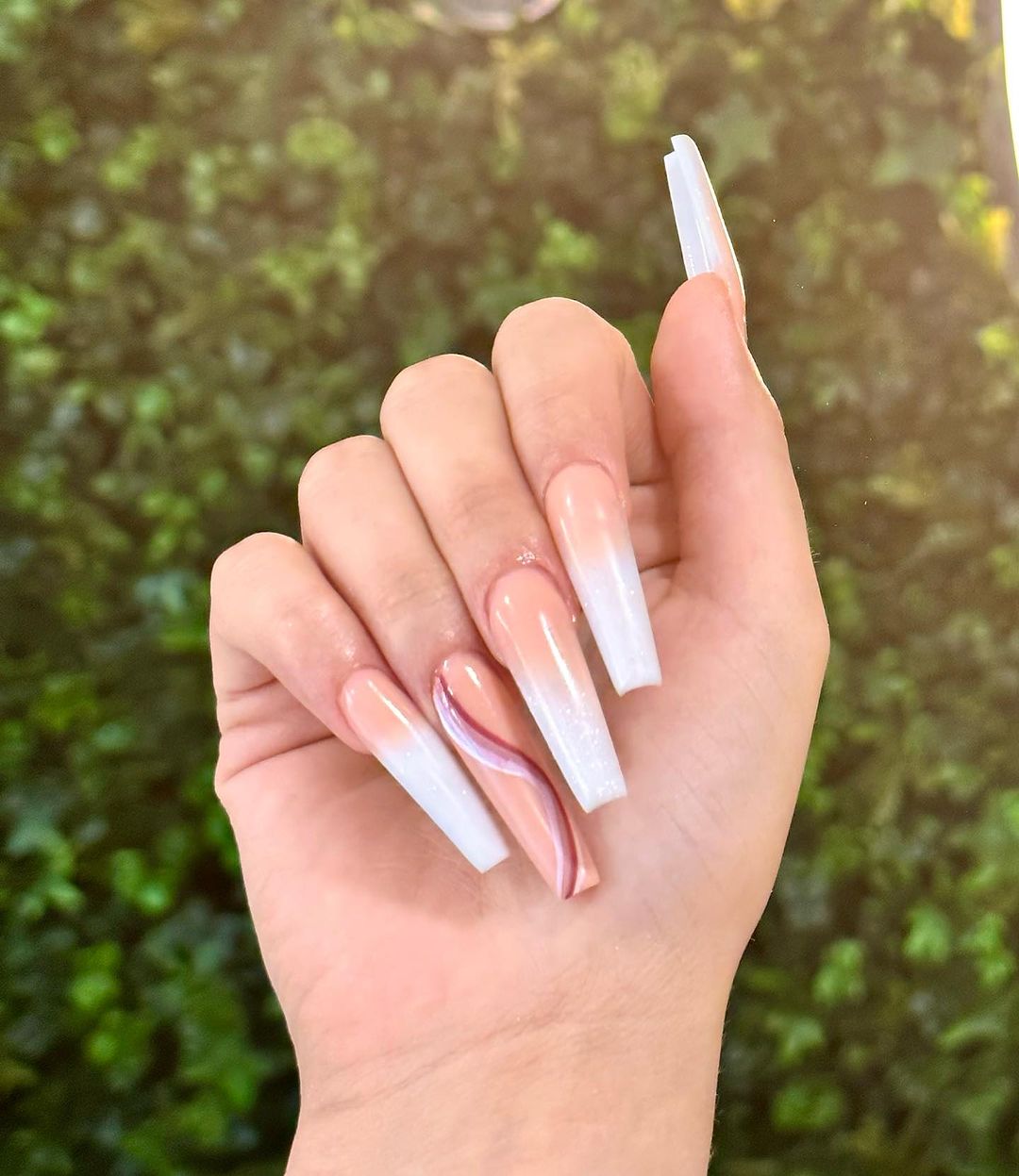 SoGuapa beauty bar nails long